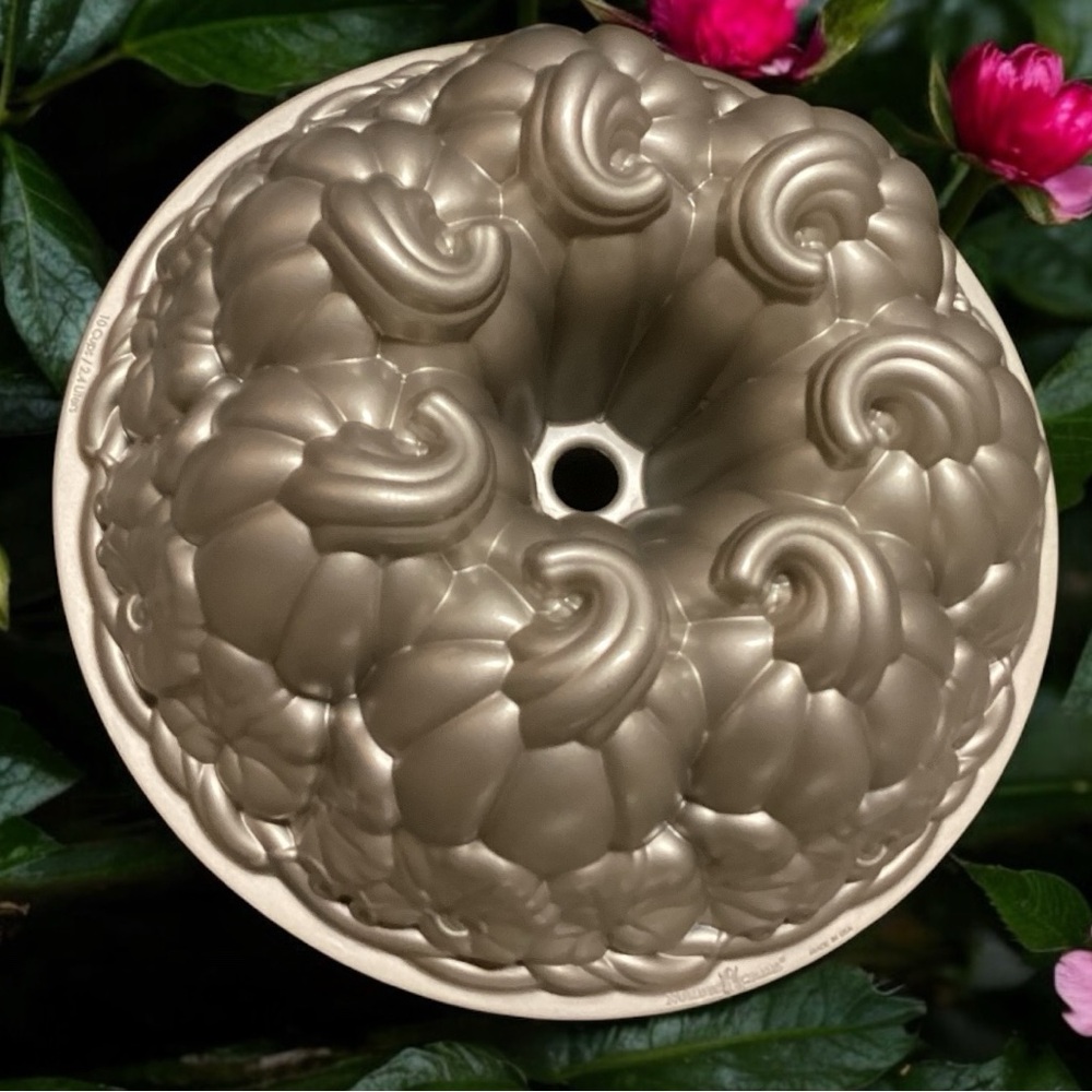 Nordicware Gold Bundt Cake Pan
